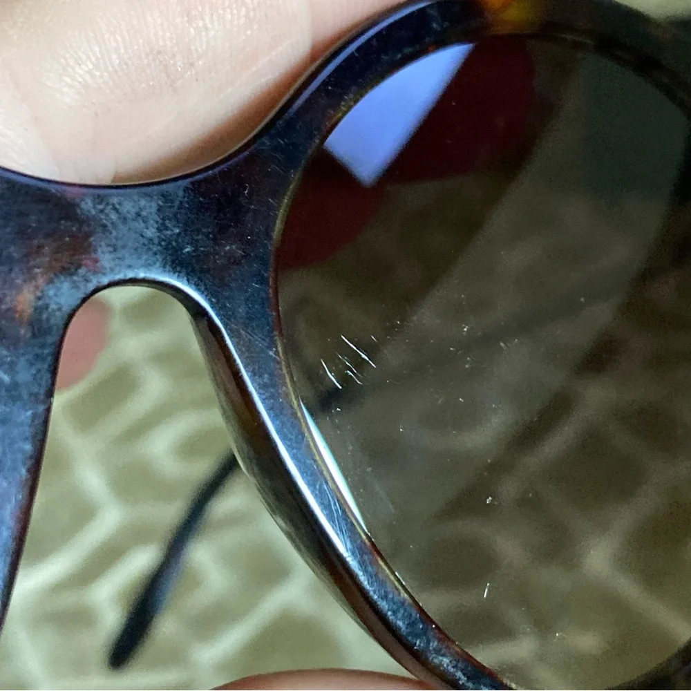 Prada SPR18XS sunnies in 2AU4P0 ‘Havana’